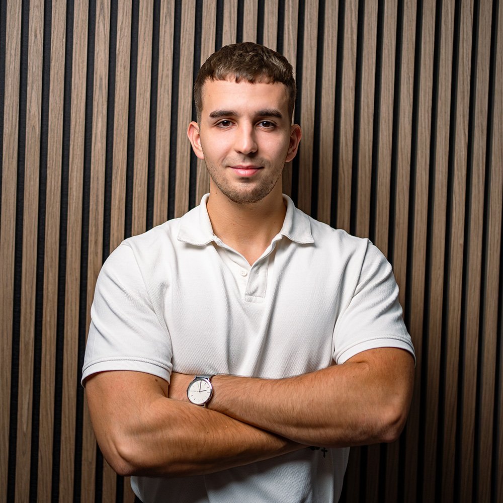 Szubally Viktor - Gyógytornász